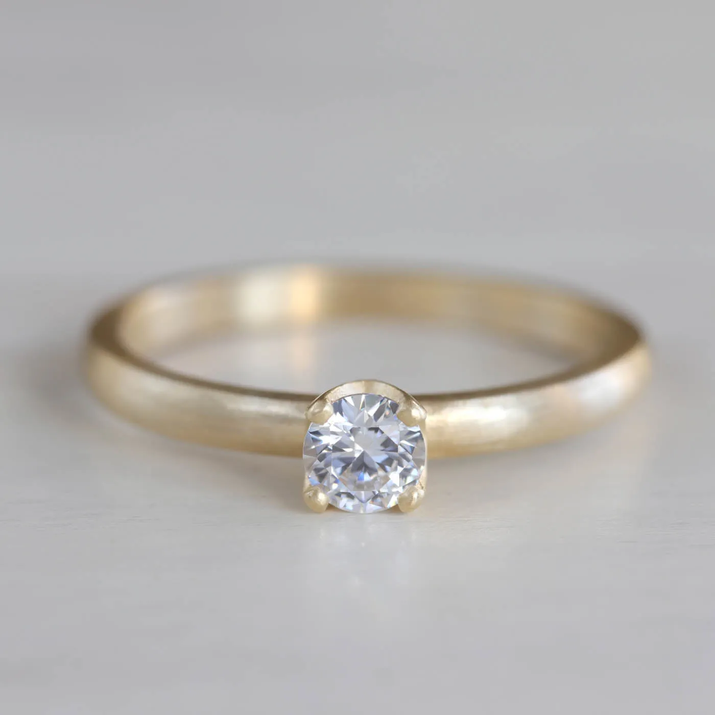 4mm Crown Solitaire