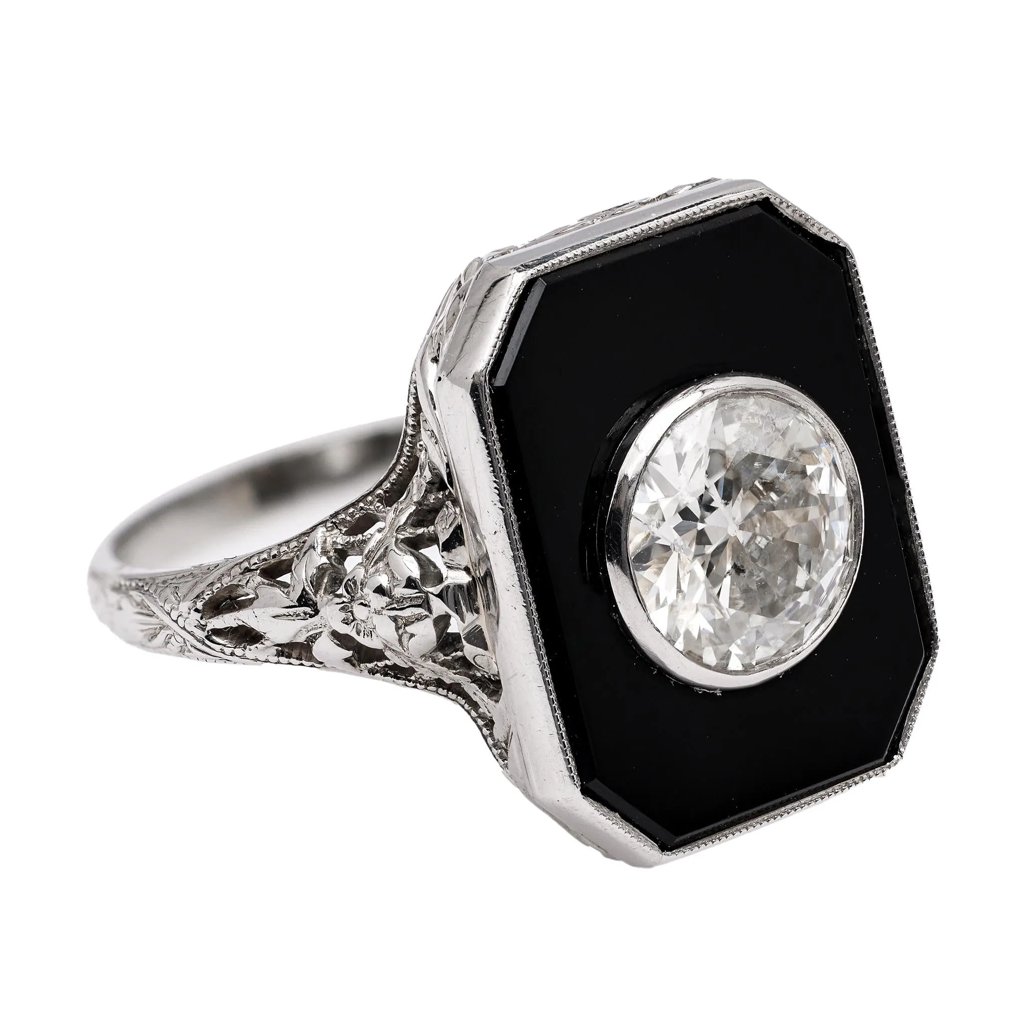 Art Deco Old European Cut Diamond Onyx 18k White Gold Filigree Ring