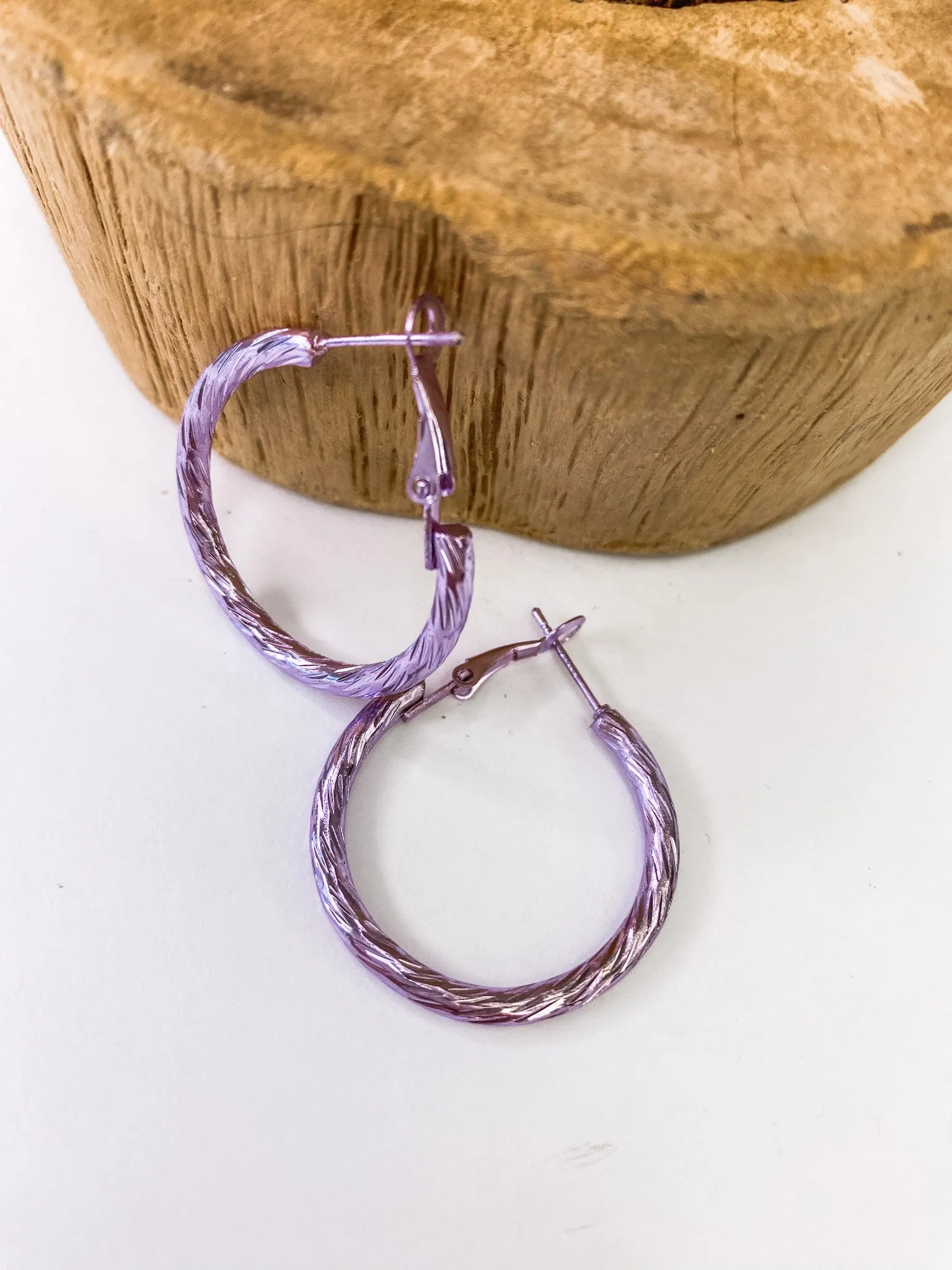 Fluted Metallic Hoop Lavender