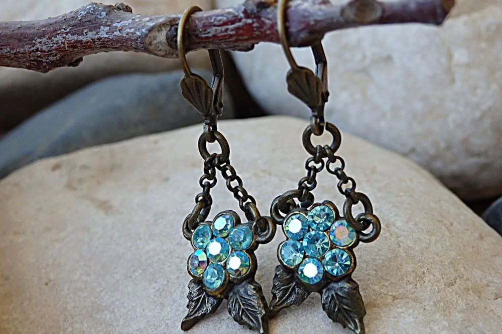 Leaf turquoise earrings