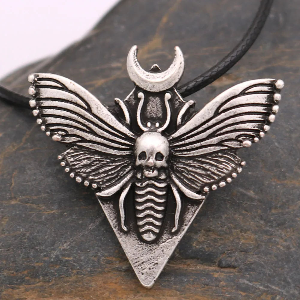 Skull and Moth Norse Legacy Necklace - Trendy Animal Pendant Jewelry Gift for Men