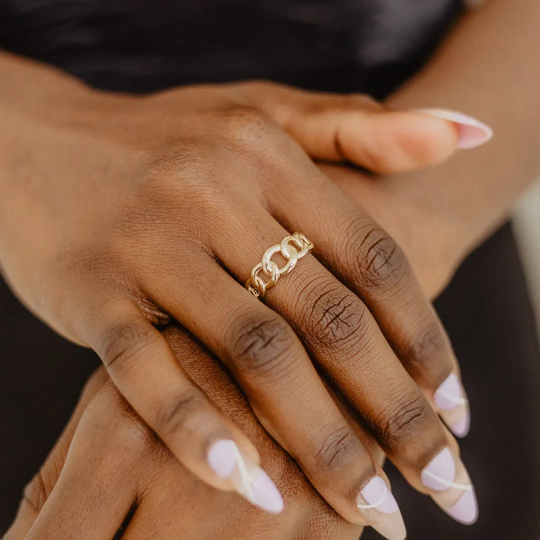 Solid Gold Interlock Ring