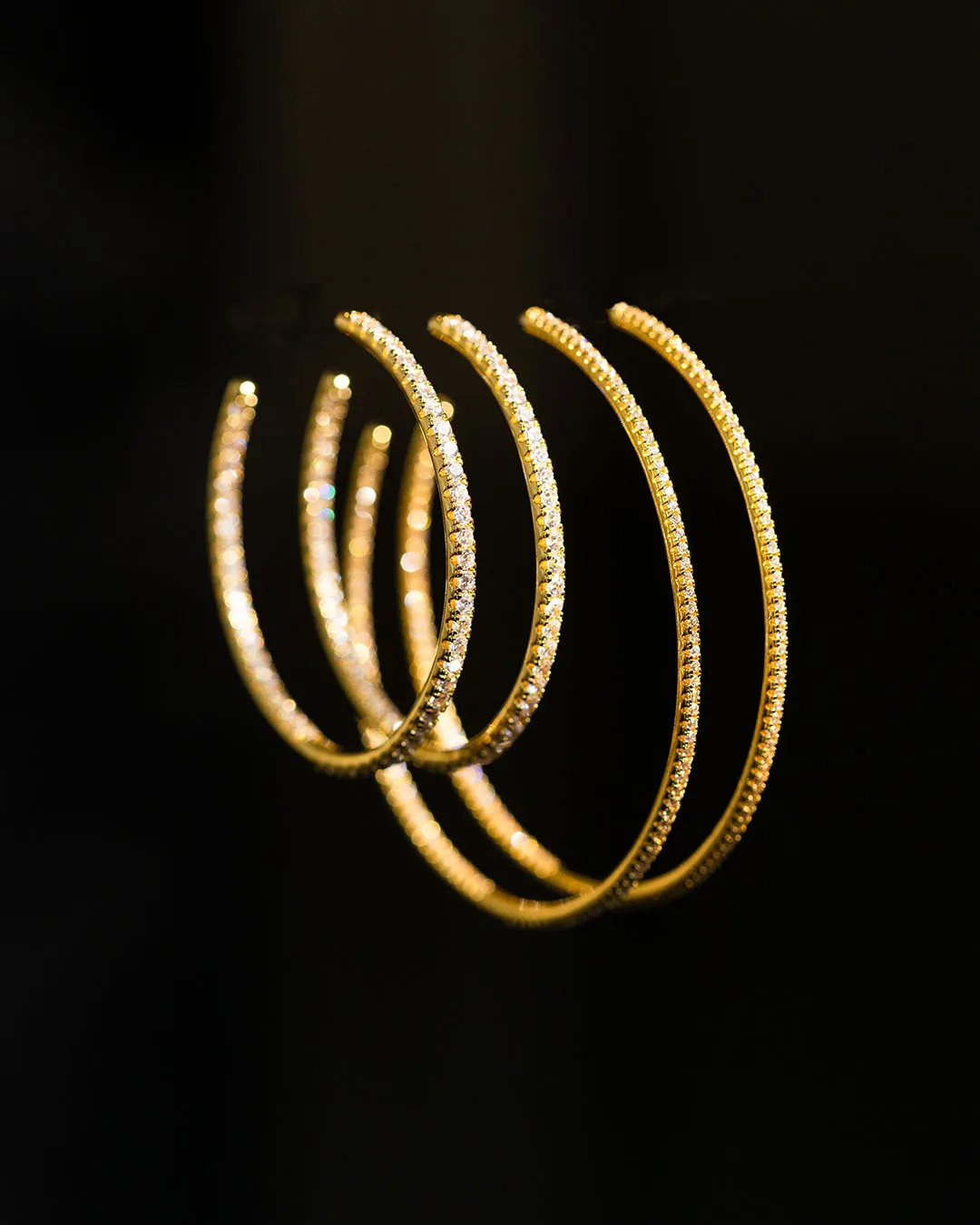 The JLo hoops XL - gold plated