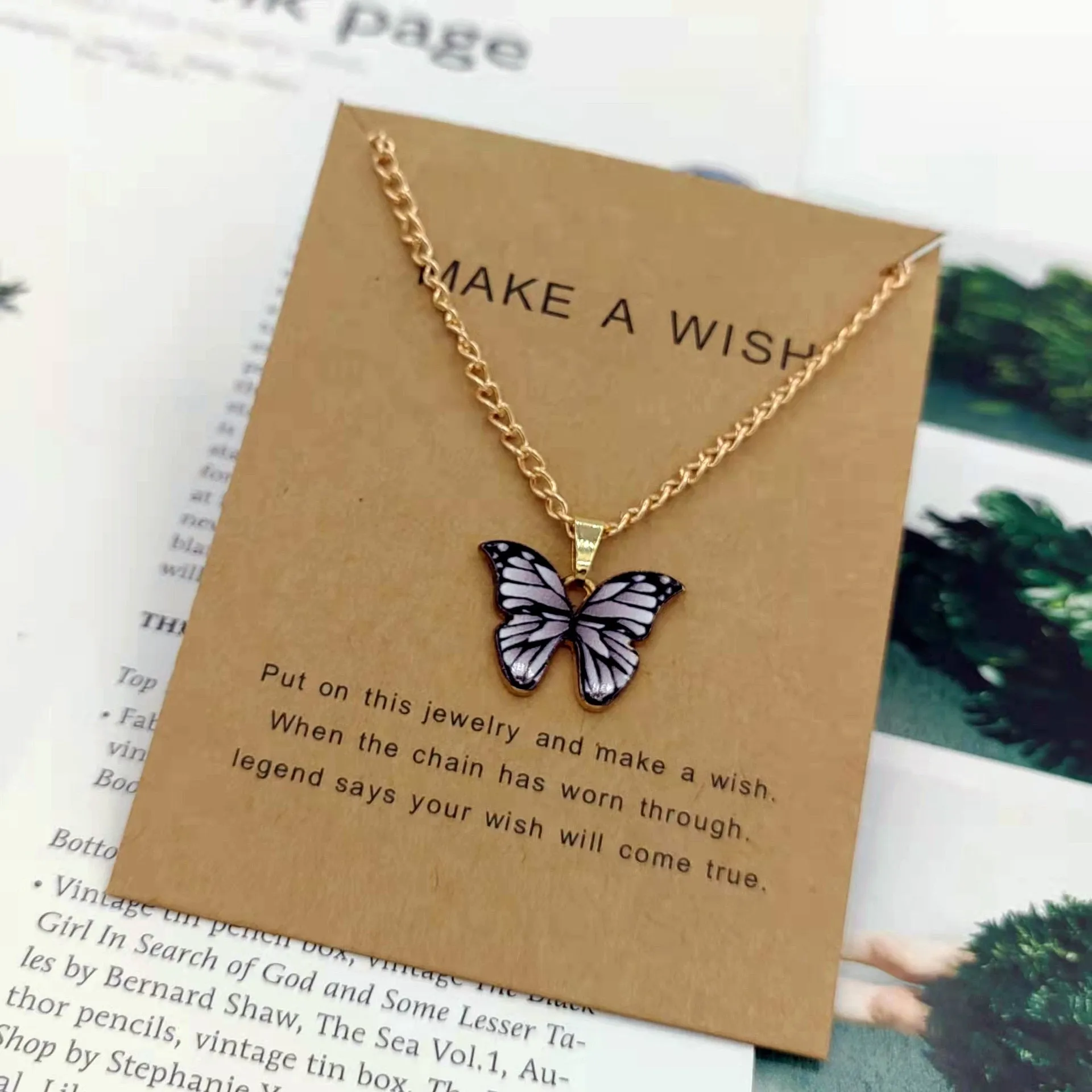 Trendy Alloy Cute Elegant Sun Love Star Leaves Clover Unicorn Luck Pendant Necklaces for Women Fashion Accessories Jewelry