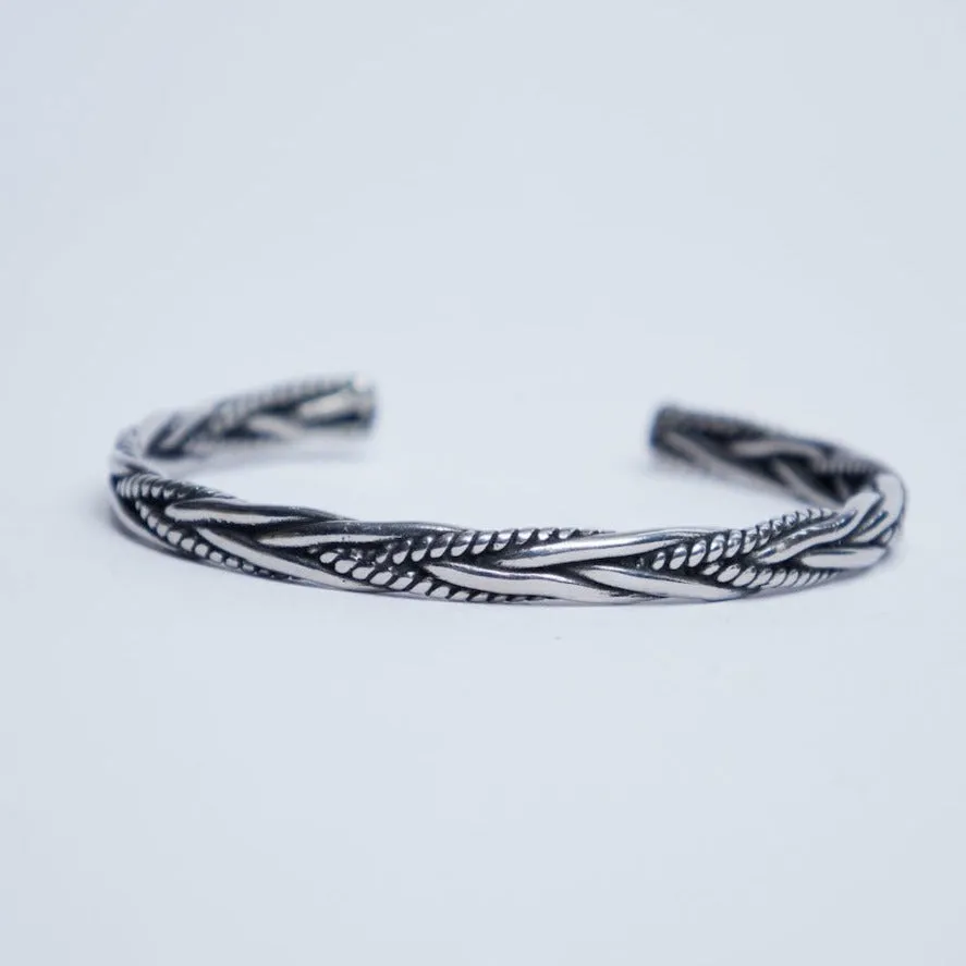 Vine steel cuff