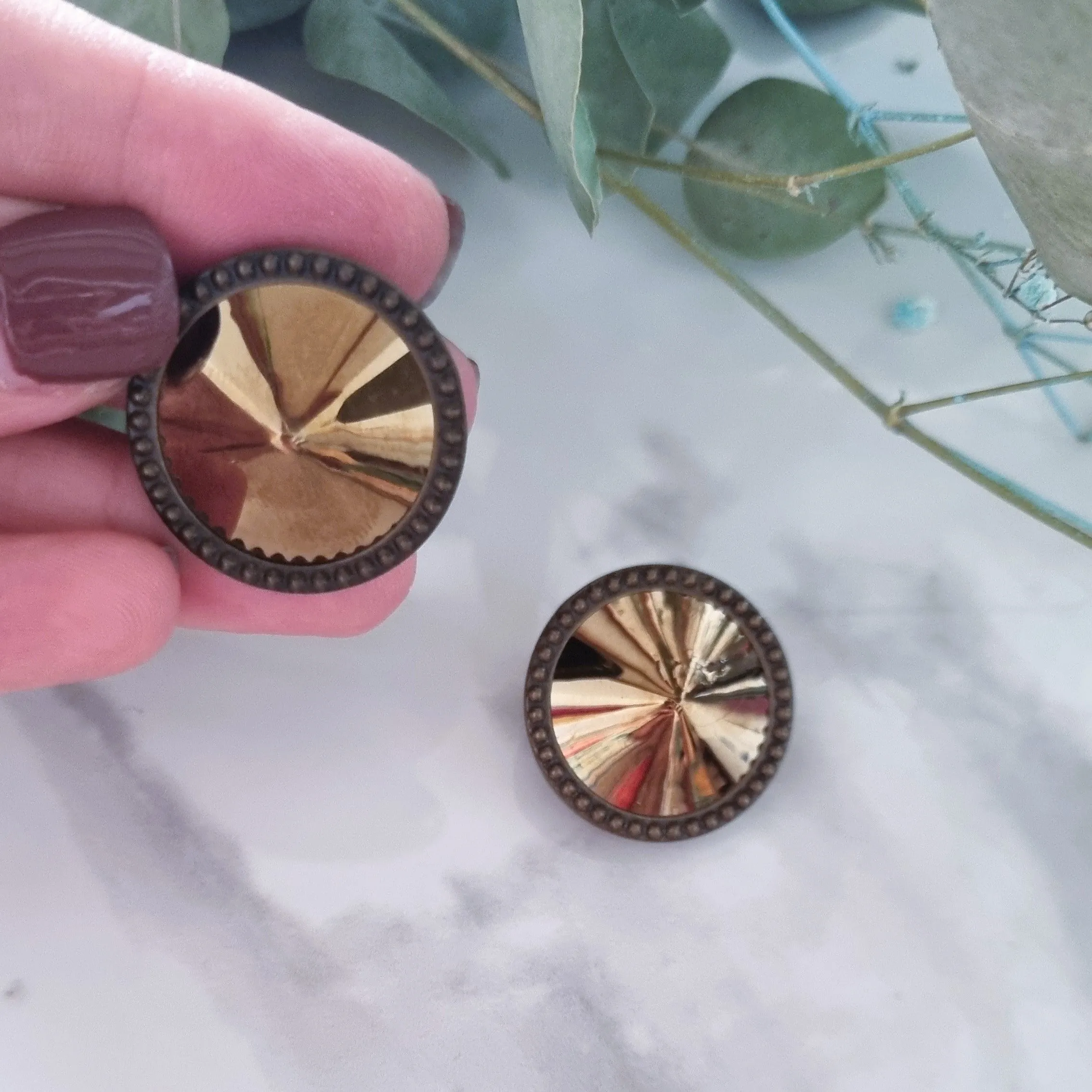 Vintage earrings - Bronze mirrors