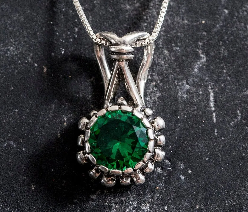 Vintage Emerald Necklace - Round Green Pendant - Green Emerald Pendant