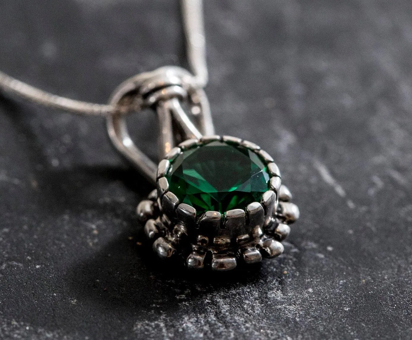 Vintage Emerald Necklace - Round Green Pendant - Green Emerald Pendant