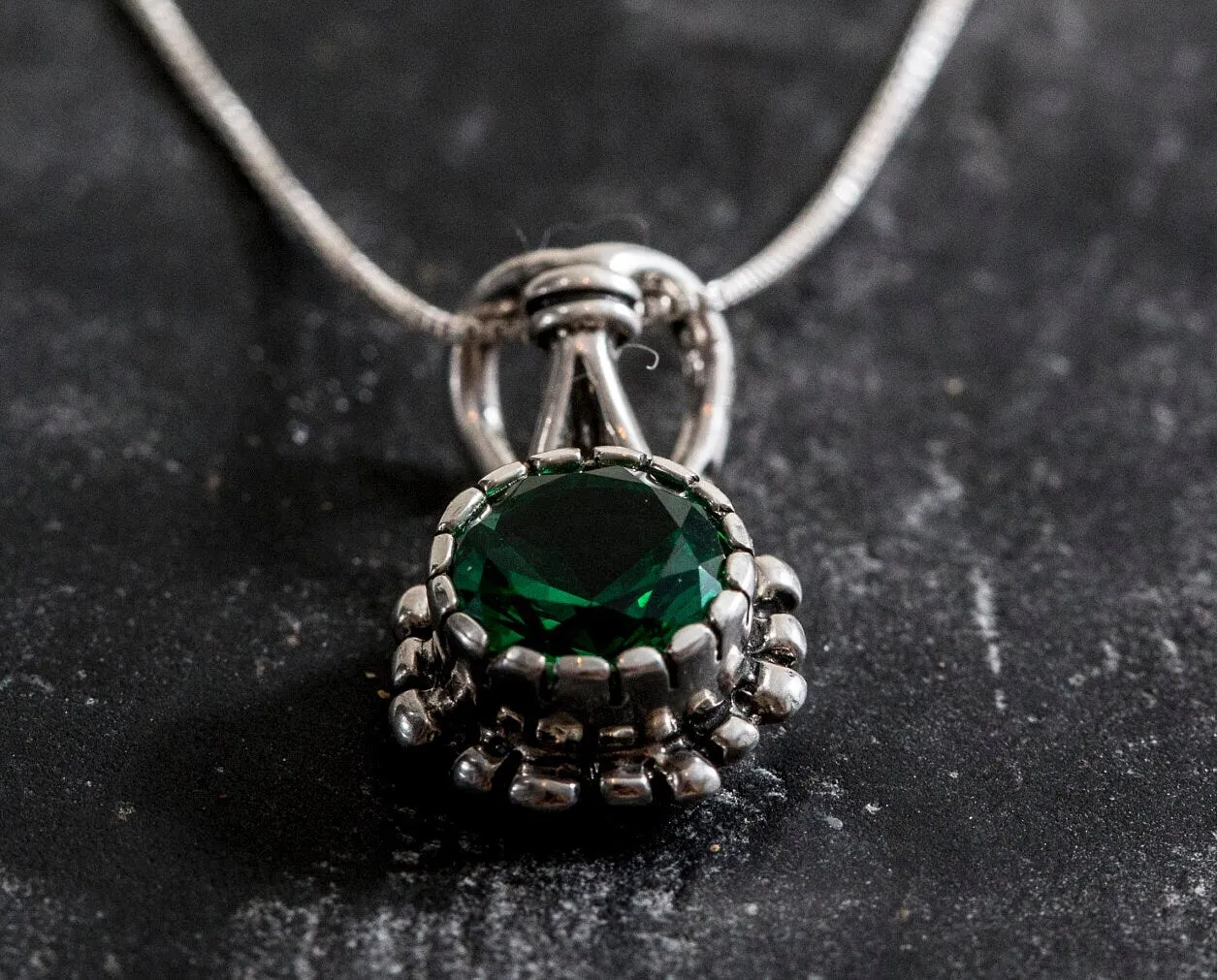 Vintage Emerald Necklace - Round Green Pendant - Green Emerald Pendant