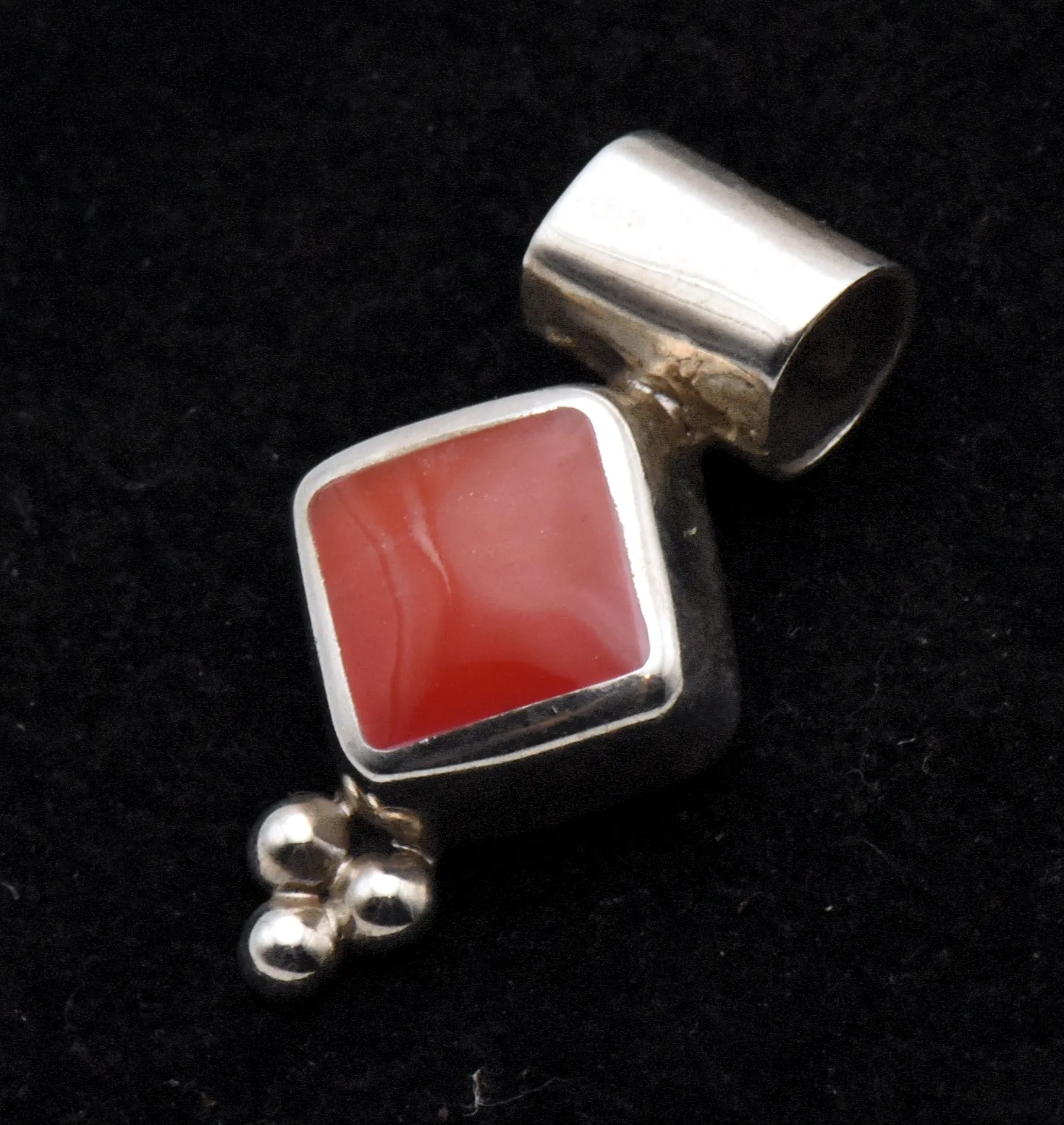 Vintage Inlaid Carnelian Sterling Silver Pendant